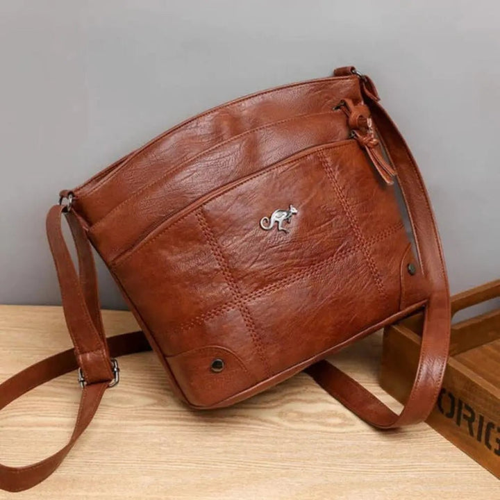 Ciara | Kangaroo bag