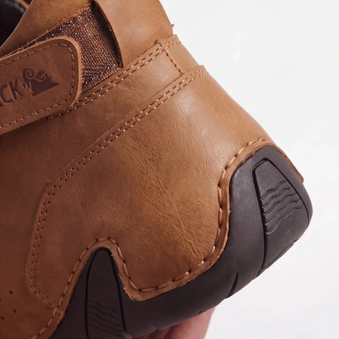 VogLDeck – Waterproof & Breathable Orthopaedic Shoes
